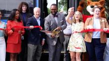 ribbon cutting at Community College of Aurora
