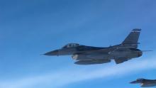 F-16 flying